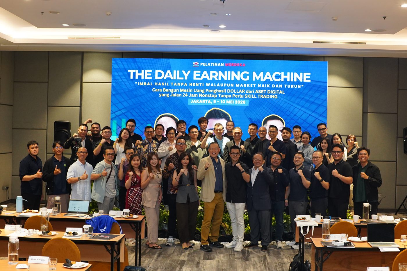 Momen Kebersamaan Keluarga Besar WhaleX